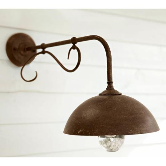 rozsdas rusztikus kulteri lampa vintage klasszikus kert vilagitas falikar antikolt videki farmhouse cottage patinas elegans balaton nyaralo lampak vizallo.jpg